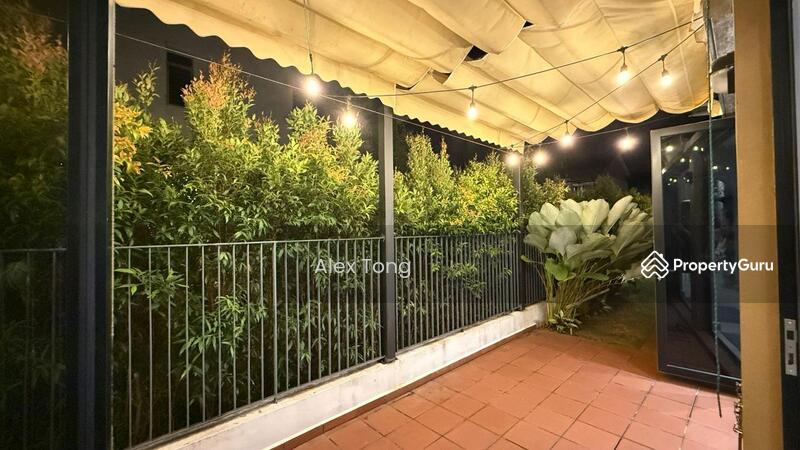 2-storey Terraced House for Sale in Bandar Rimbayu (Telok Panglima Garang) - Alex Tong - Balcony - PropertyGuru.com.my