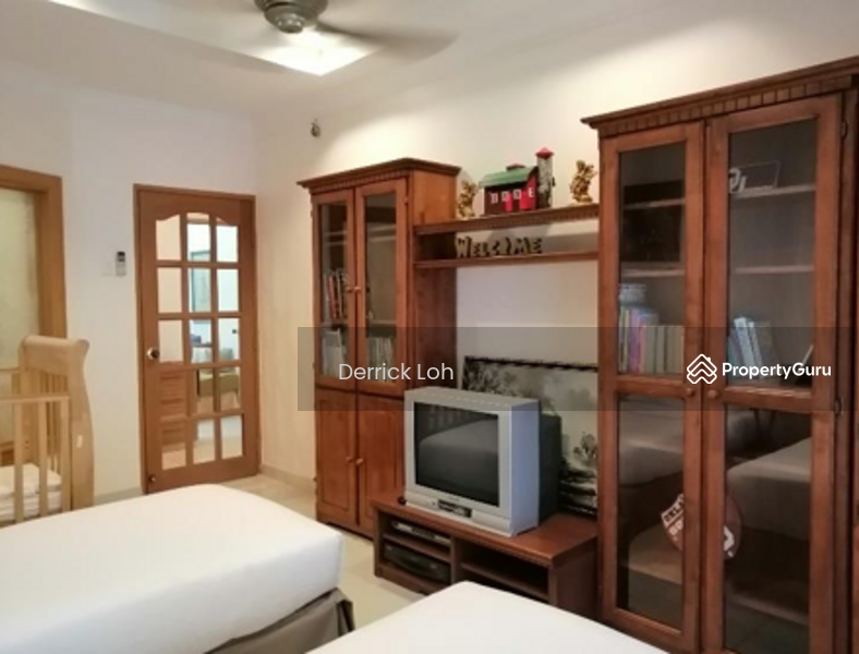 4-storey Terraced House for Rent in Batu Ferringhi (Penang) - Derrick Loh - Bedroom - PropertyGuru.com.my
