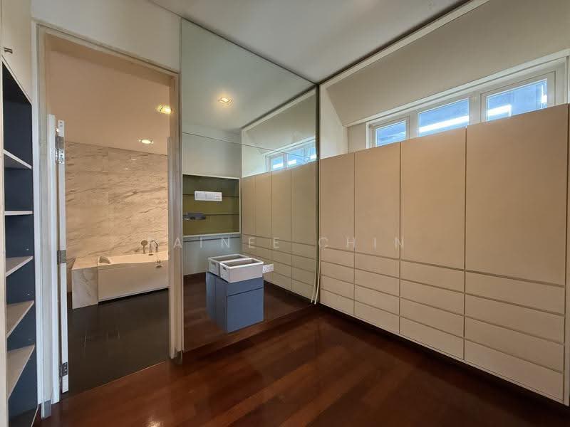 Bungalow House untuk Dijual di Country Heights Damansara (Kuala Lumpur) - Rainee Chin - Bathroom - PropertyGuru.com.my