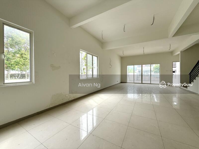 For Sale - TTDI Grove