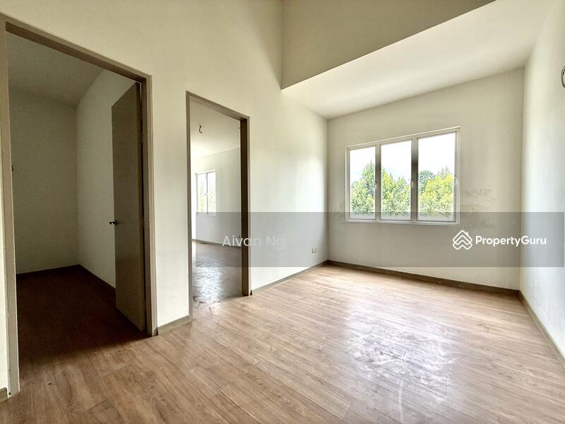 For Sale - TTDI Grove