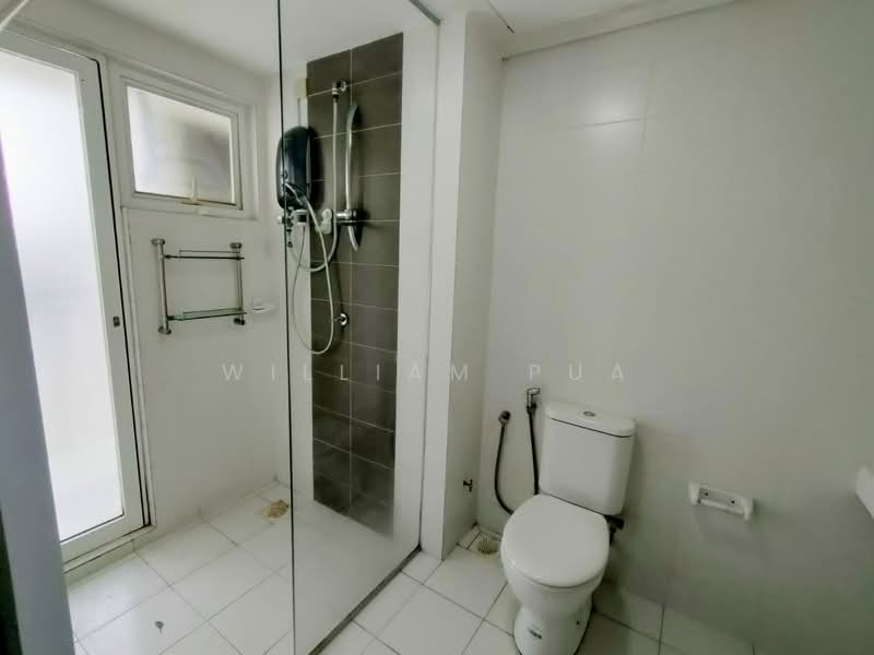 Casa Tropika untuk Untuk Dijual - RM 400,000, Mac 2026 - Bathroom - PropertyGuru.com.my