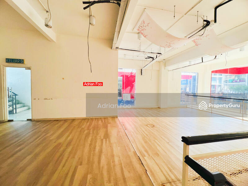 For Rent - GROUND FLOOR SHOPLOT WITH MEZZANINE FLOOR AT ICON CITY BUKIT TENGAH