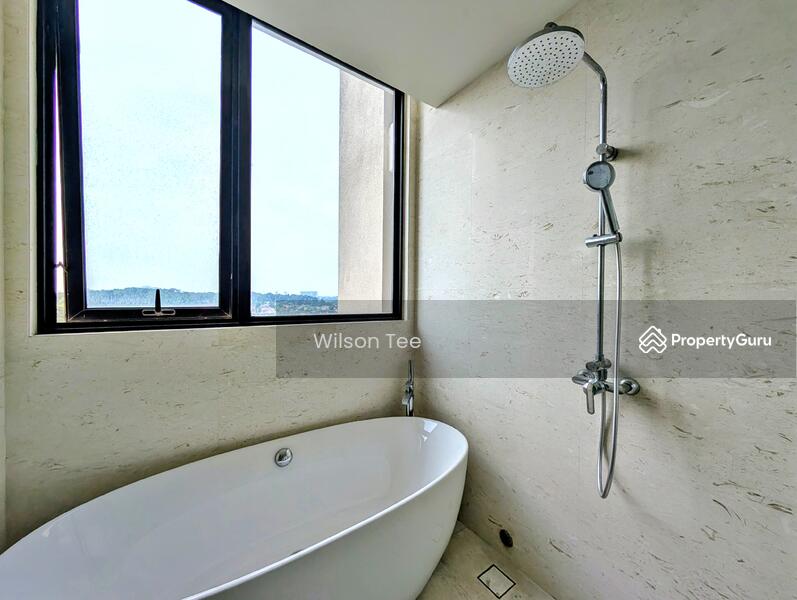 For Rent - Straits View 18