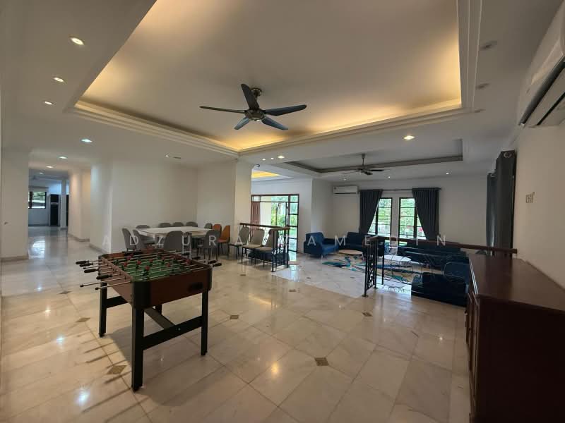 Rumah Banglo untuk Dijual di Country Heights (Kajang) - Adzura Zamedin - Living Room - PropertyGuru.com.my