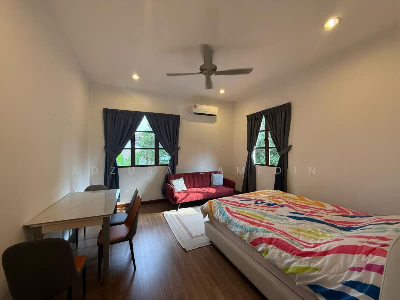 Rumah Banglo untuk Dijual di Country Heights (Kajang) - Adzura Zamedin - Bedroom - PropertyGuru.com.my