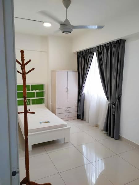 Kediaman Servis untuk Dijual di Main Place Residence - William Pua - Bedroom - PropertyGuru.com.my