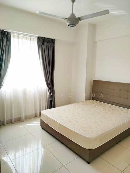 Kediaman Servis untuk Dijual di Main Place Residence - William Pua - Master Bedroom - PropertyGuru.com.my