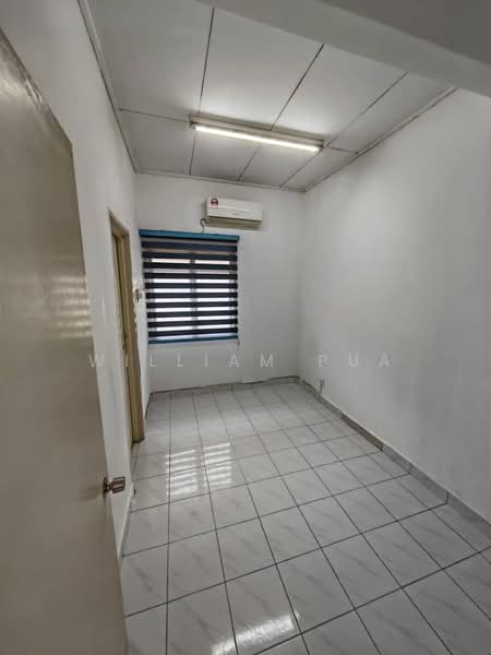 2-storey Terraced House for Sale in Taman Putra Prima (Puchong) - William Pua - Bedroom - PropertyGuru.com.my