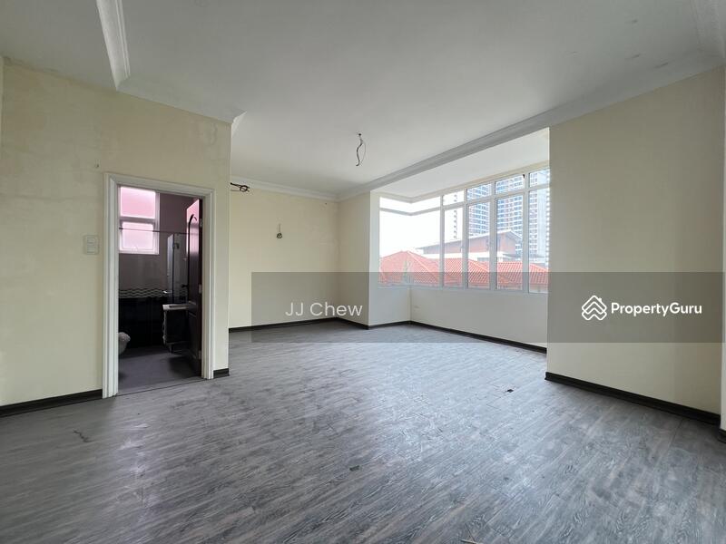 For Sale - 4 Sty Corner bungaloSw @ Bukit Segar