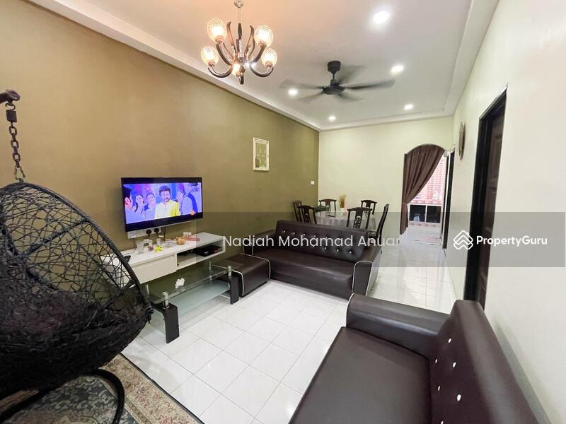 For Sale - Taman emas Kampung jawa