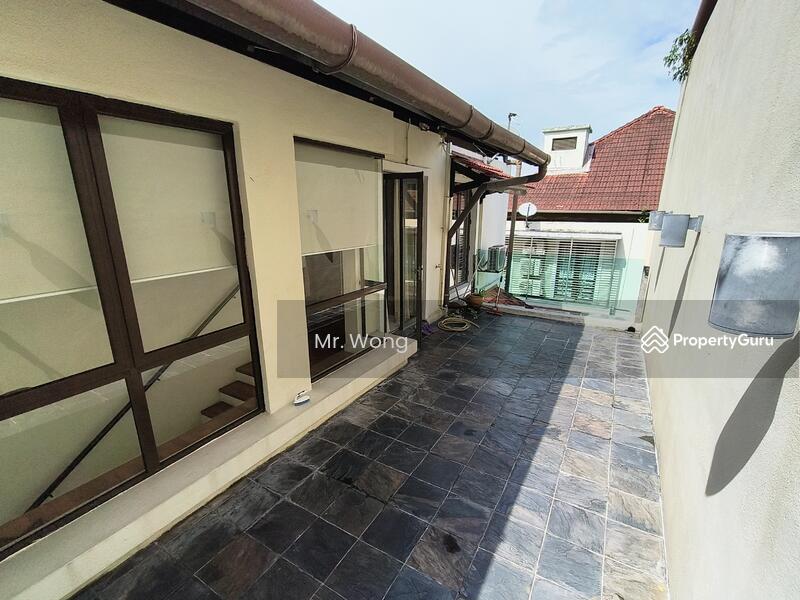 Untuk Dijual - Danau Villa