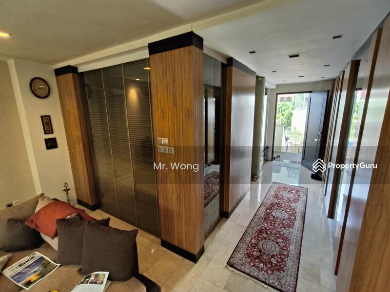 Untuk Dijual - Danau Villa