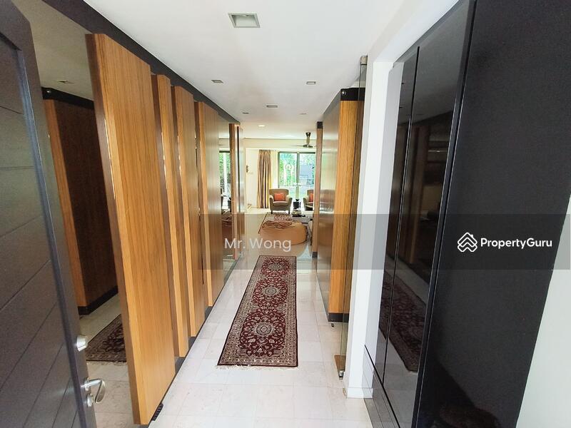 Untuk Dijual - Danau Villa