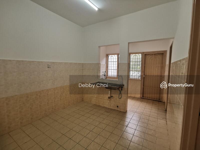 2-storey Terraced House for Sale in Taman Putra Prima (Puchong) - Debby Chai - PropertyGuru.com.my
