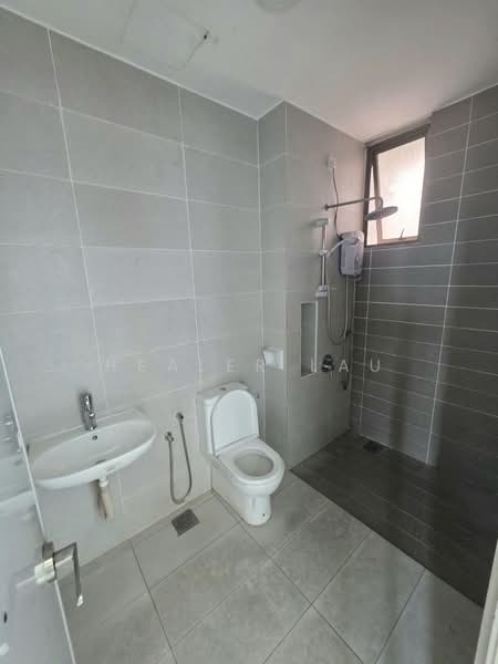 Condominium for Sale at PARC Regency (Residensi Masai) - Healer Lau - Bathroom - PropertyGuru.com.my
