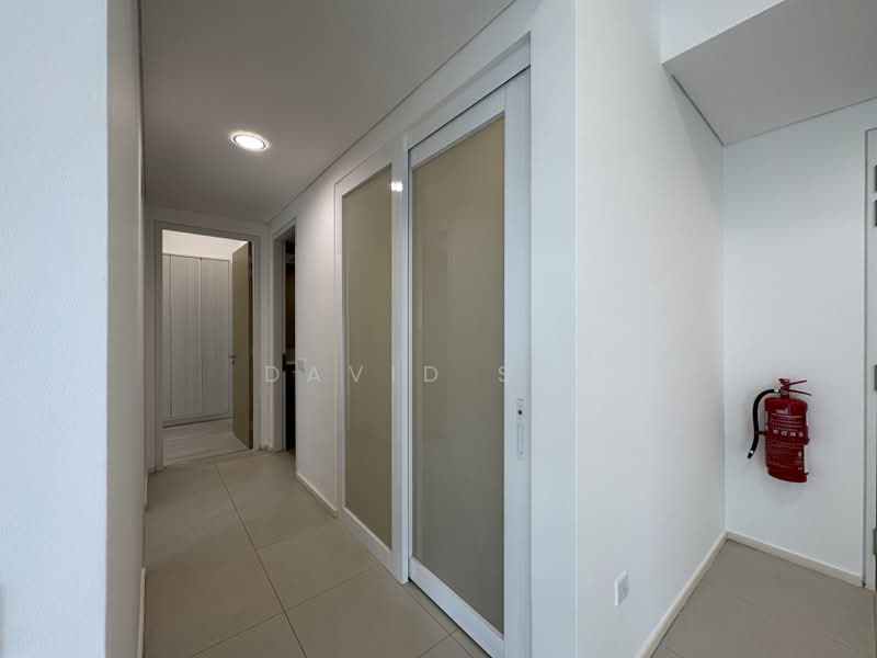Kediaman Servis untuk Dijual di Cantara Residences - David Sin - Corridor - PropertyGuru.com.my