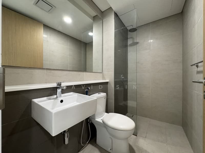 Kediaman Servis untuk Dijual di Cantara Residences - David Sin - Bathroom - PropertyGuru.com.my