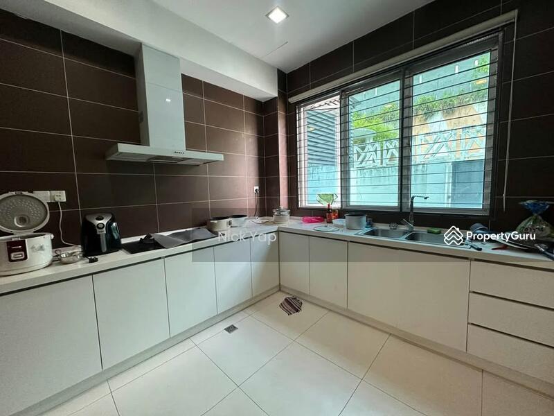Semi-Detached House for Sale in Taman Bukit Suria (Cheras) - Nick Yap - Kitchen - PropertyGuru.com.my