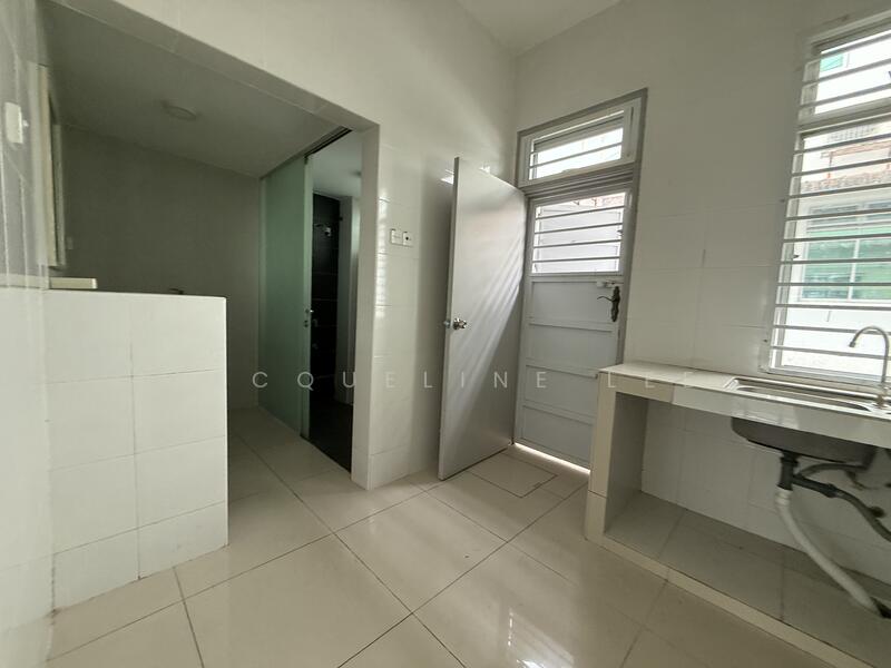 2-storey Terraced House for Rent in Johor Bahru (Johor) - Jacqueline Lee - Kitchen - PropertyGuru.com.my