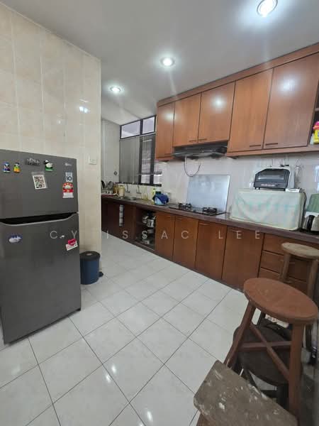 Apartment for Sale at Parkview Towers - Cy Issac Lee - Kitchen - PropertyGuru.com.my