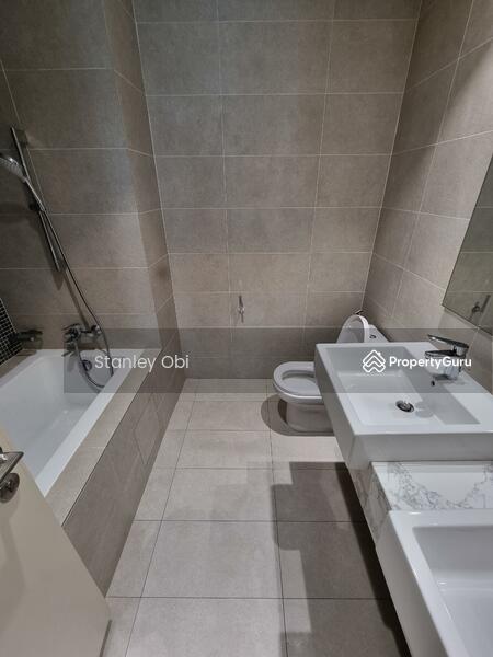 Bathtub