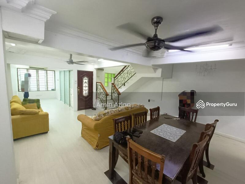 Untuk Dijual - Taman Pinggiran