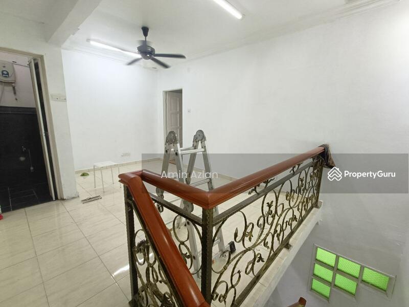 Untuk Dijual - Taman Pinggiran