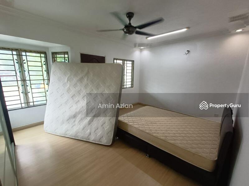 Untuk Dijual - Taman Pinggiran
