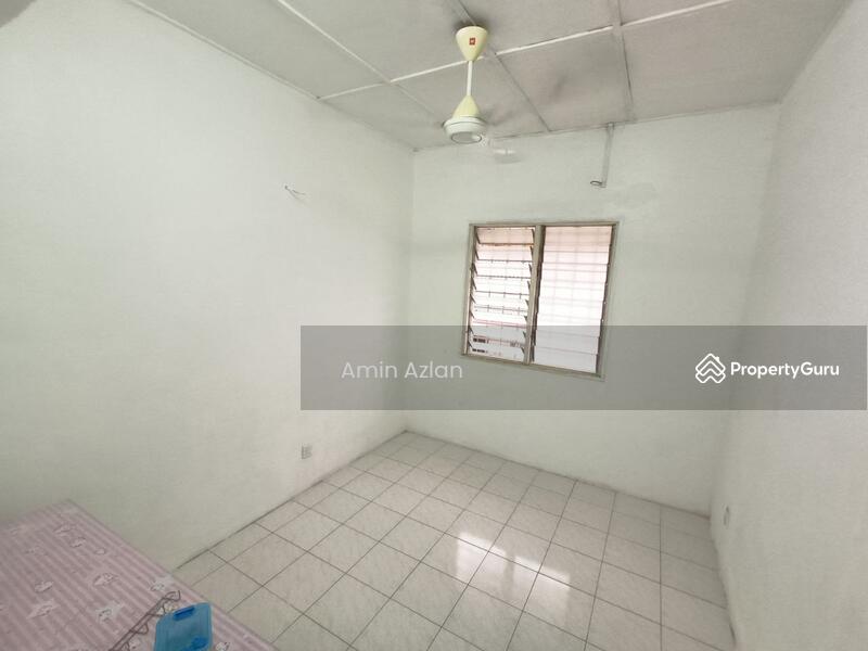 Untuk Dijual - Taman Pinggiran
