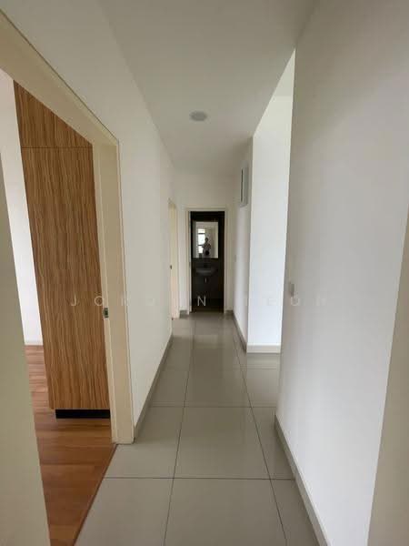 Kondominium untuk Dijual di Lakeville Residence - Jordan Teoh - Hallway - PropertyGuru.com.my