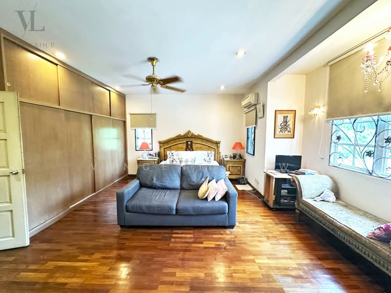 Semi-Detached House for Sale in Kota Damansara (Selangor) - Vincent Liaw - Master Bedroom - PropertyGuru.com.my
