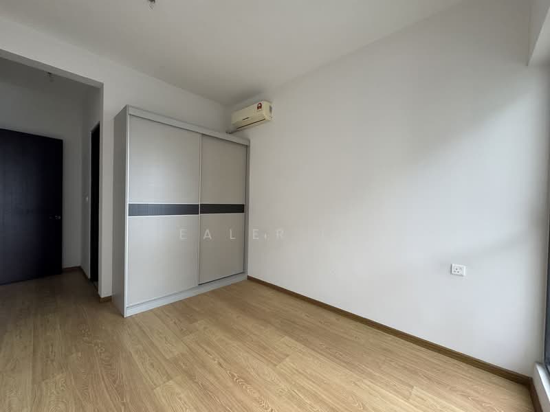 Condominium for Sale at Amberside @ Country Garden Danga Bay - Healer Lau - Interior - PropertyGuru.com.my