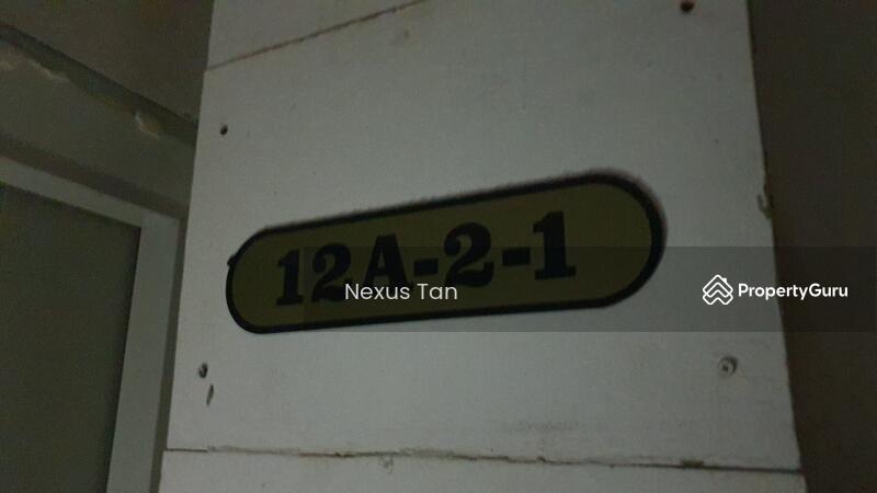 Untuk Dijual - Megan Setapak