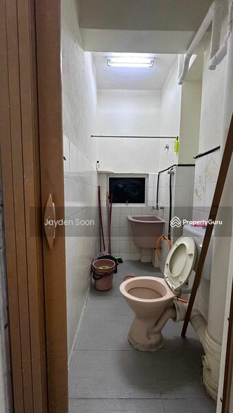 For Sale - Desa Selatan