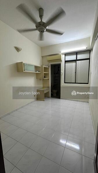 For Sale - Desa Selatan