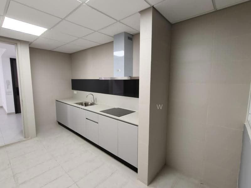 Kondominium untuk Dijual di Residensi Astrea - Max Siew - Kitchen - PropertyGuru.com.my