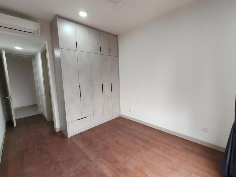Kondominium untuk Dijual di Residensi Astrea - Max Siew - Bedroom - PropertyGuru.com.my