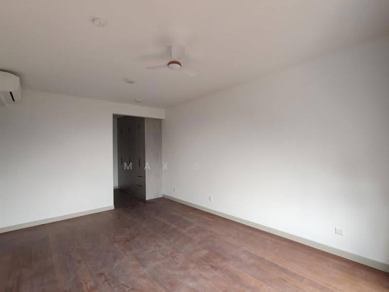 Kondominium untuk Dijual di Residensi Astrea - Max Siew - Bedroom - PropertyGuru.com.my
