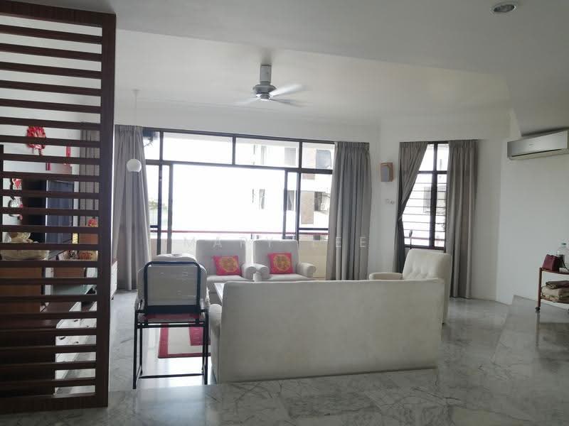 Kondominium untuk Dijual di Cantonment Court - Mary Lee - Living Room - PropertyGuru.com.my