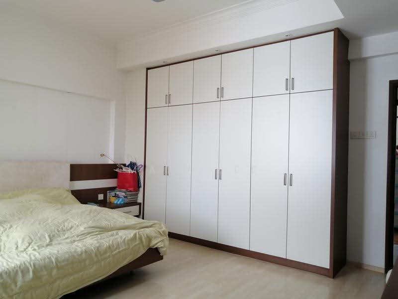 Kondominium untuk Dijual di Cantonment Court - Mary Lee - Master bedroom - PropertyGuru.com.my