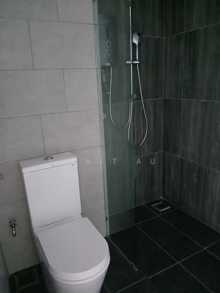Servis Apartment untuk Dijual di Meta City - Janet Au - Bathroom - PropertyGuru.com.my