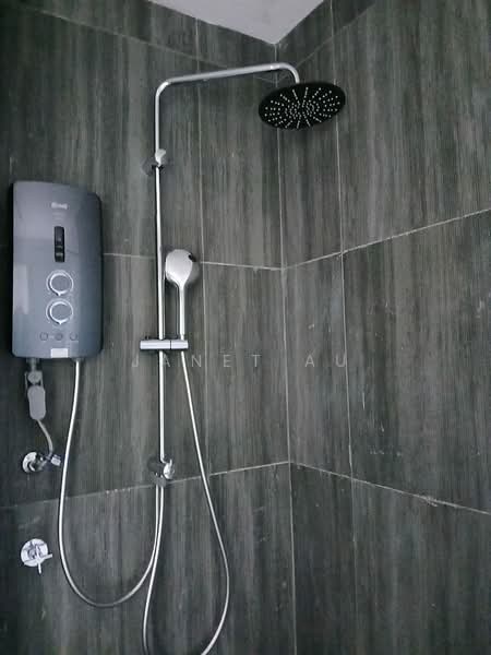 Servis Apartment untuk Dijual di Meta City - Janet Au - Bathroom - PropertyGuru.com.my