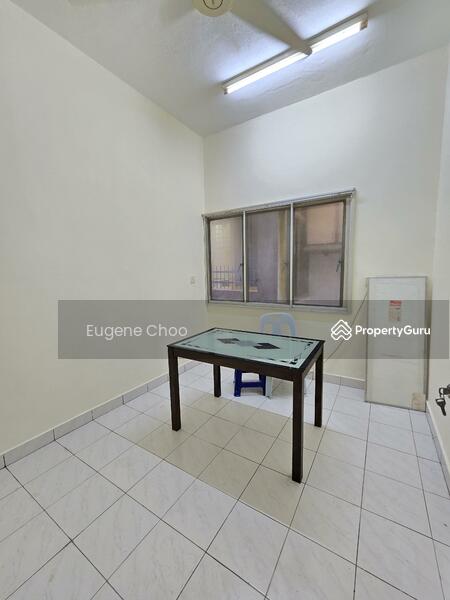 For Rent - Selayang Court