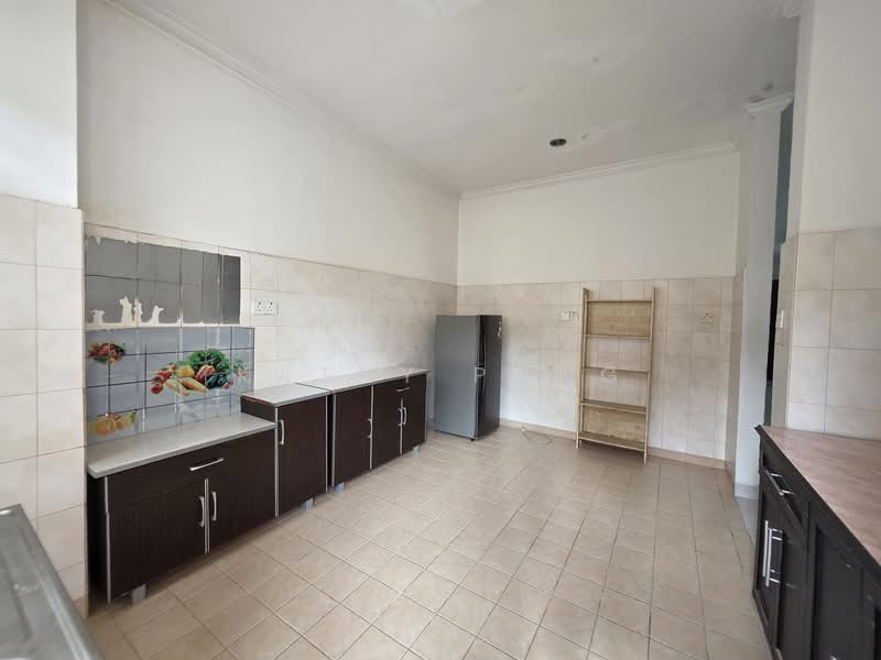 2-storey Terraced House for Sale in Alam Damai (Cheras) - Kathy Pong - Kitchen - PropertyGuru.com.my