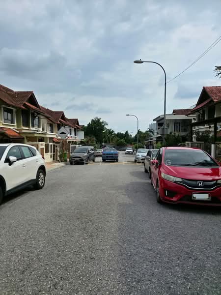 2-storey Terraced House for Sale in Alam Damai (Cheras) - Kathy Pong - Exterior - PropertyGuru.com.my