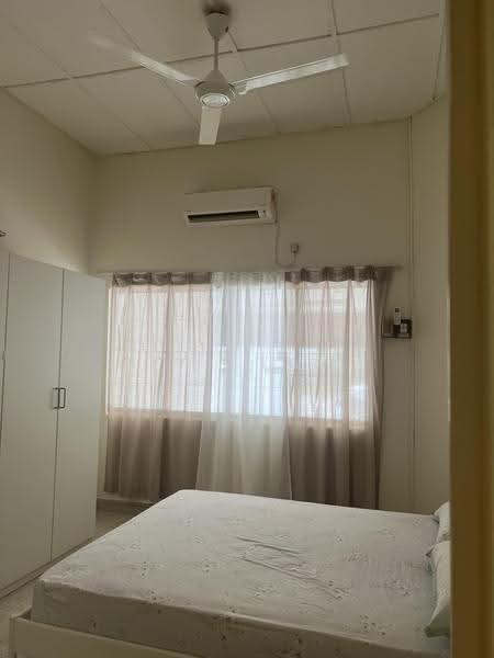 1.5-storey Terraced House for Sale in Taman Tun Dr. Ismail (Kuala Lumpur) - Ivy Yap - Bedroom - PropertyGuru.com.my
