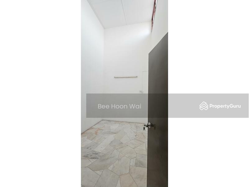 Bedrooms 3