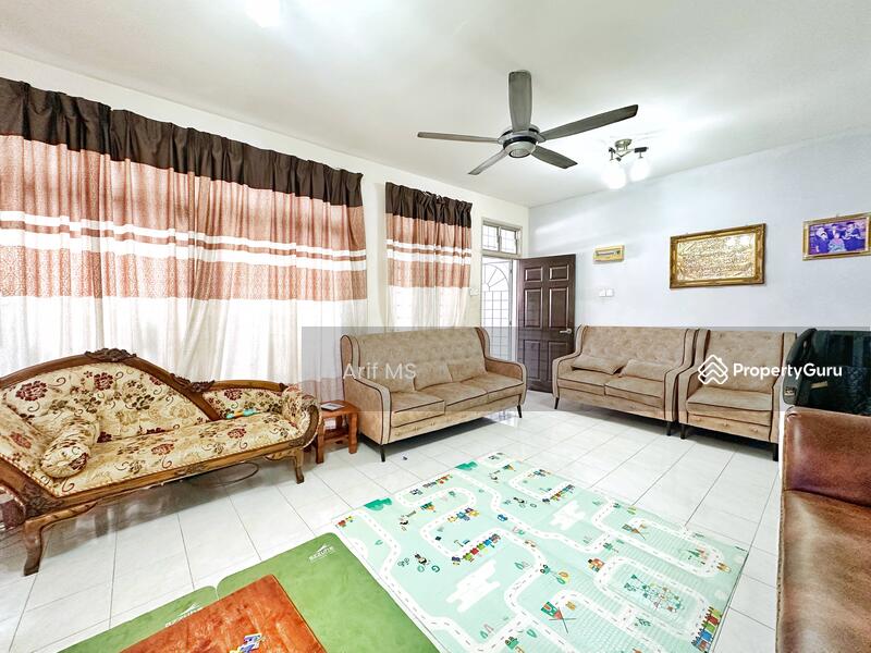 For Sale - Taman Mawar Fasa 2 Bandar Baru Salak Tinggi