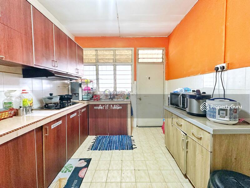 For Sale - Taman Mawar Fasa 2 Bandar Baru Salak Tinggi